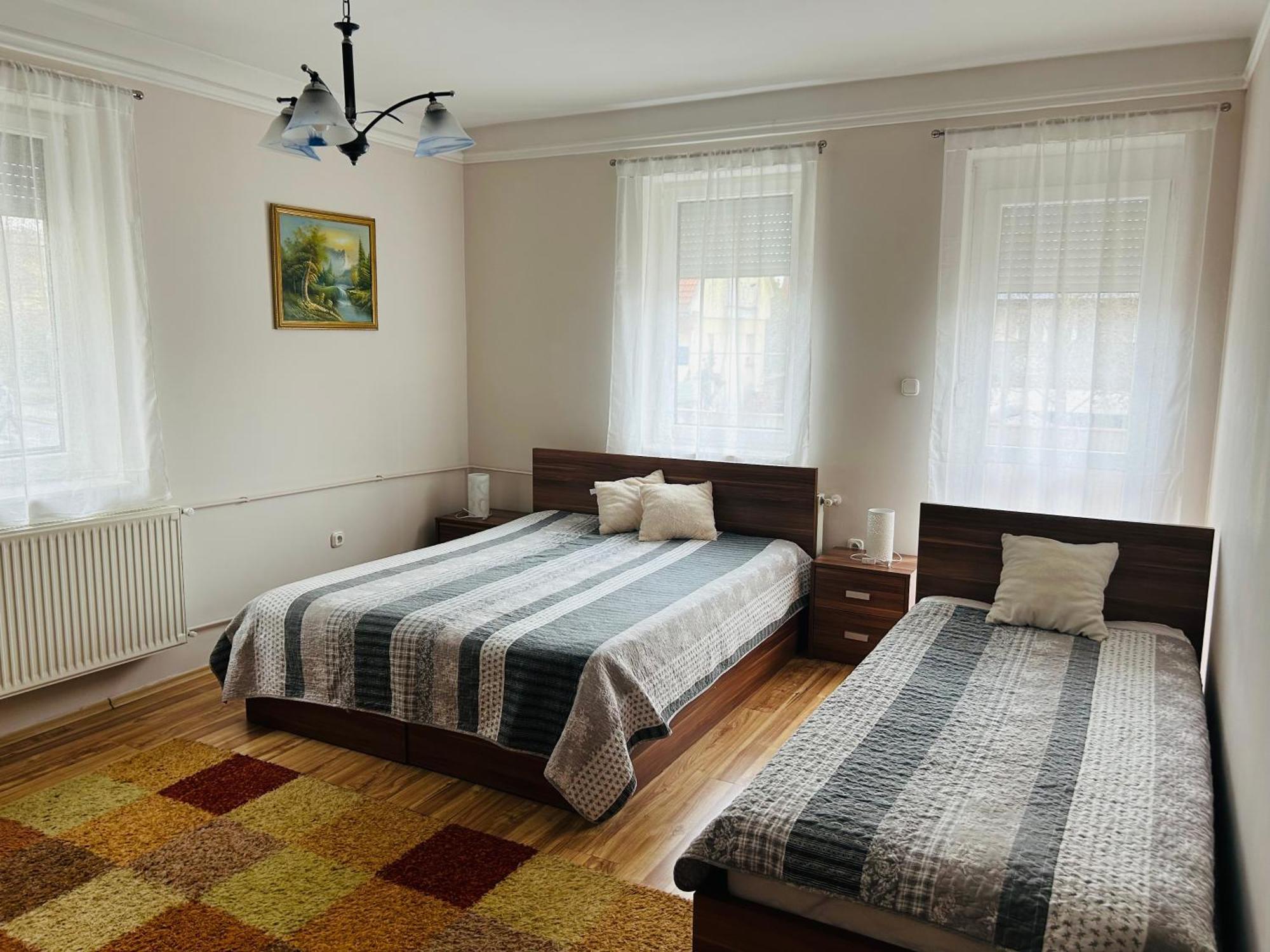 Huerkecz Apartmanhaz Hévíz Εξωτερικό φωτογραφία